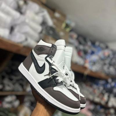 CHAUSSURES