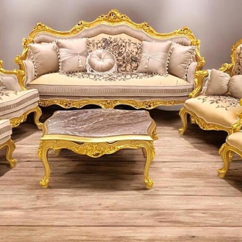 SALON ROYAL