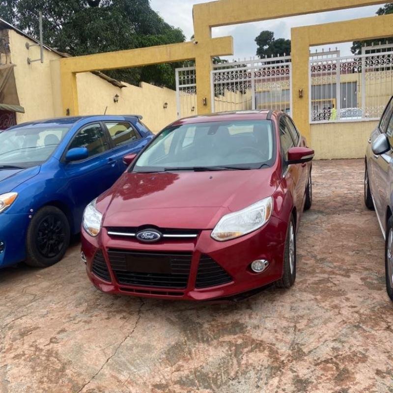Voiture ford focus