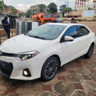 Toyota corolla S